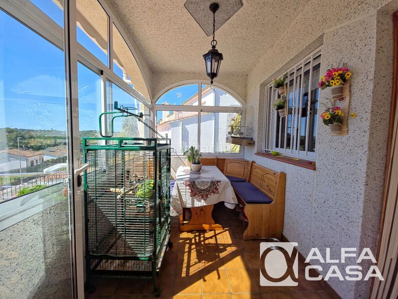 Foto b2eb8cdb-3b81-4d76-be8c-88324d71518d. Casa amb calefacció aparcament piscina a Condado del Jaruco - Puigventós Lloret de Mar