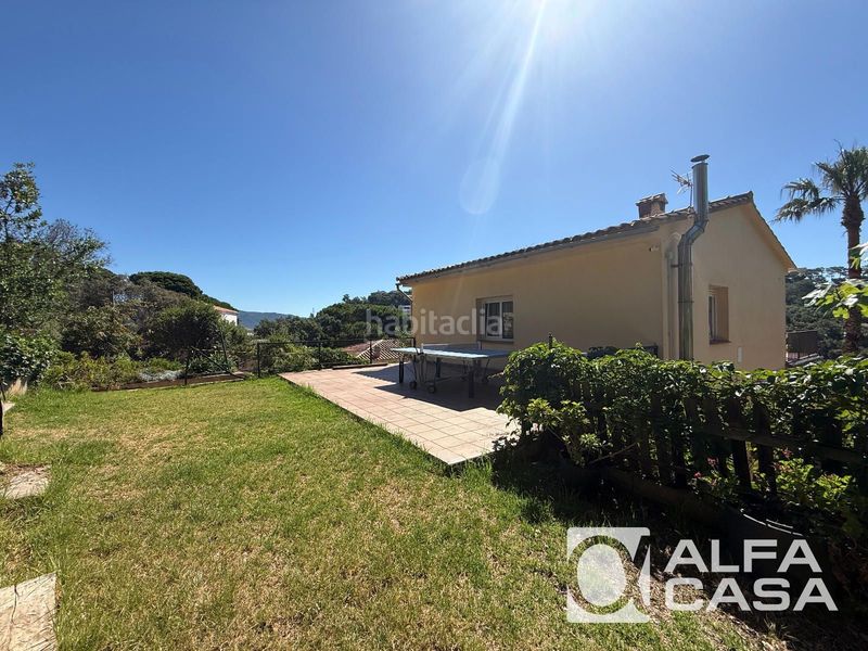 Foto 10c27810-1c6b-4b50-a8e4-7ef20bda16e9. Casa amb calefacció aparcament piscina a Serra Brava Lloret de Mar
