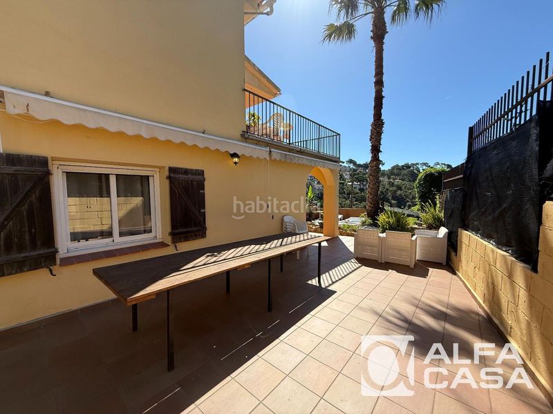 Foto 1ccdb1e5-4771-413b-9ad3-6b5884da01e8. Casa amb calefacció aparcament piscina a Serra Brava Lloret de Mar