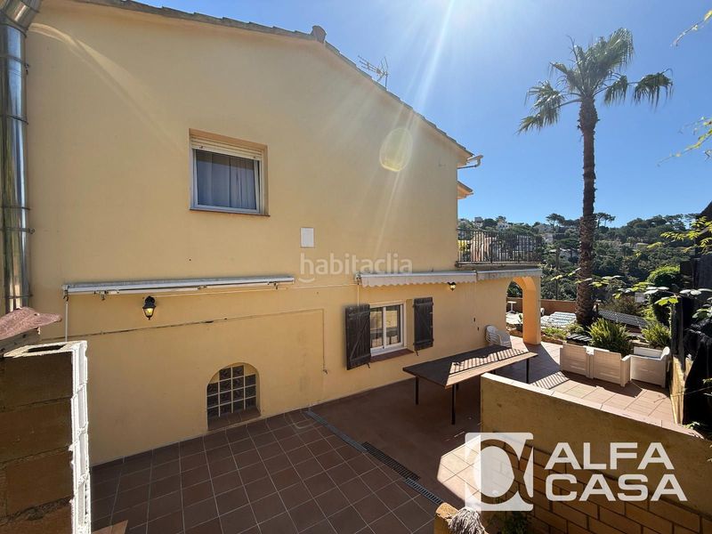Foto 338c77f3-4616-4c7f-b3ea-2c329bc450e8. Casa amb calefacció aparcament piscina a Serra Brava Lloret de Mar