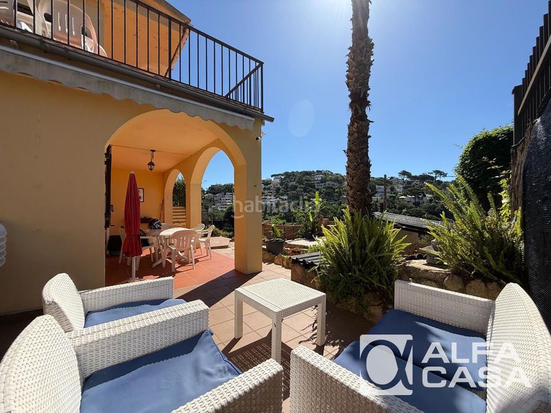 Foto 461af4b9-bd13-4463-88ed-c55c4ce000a3. Casa amb calefacció aparcament piscina a Serra Brava Lloret de Mar