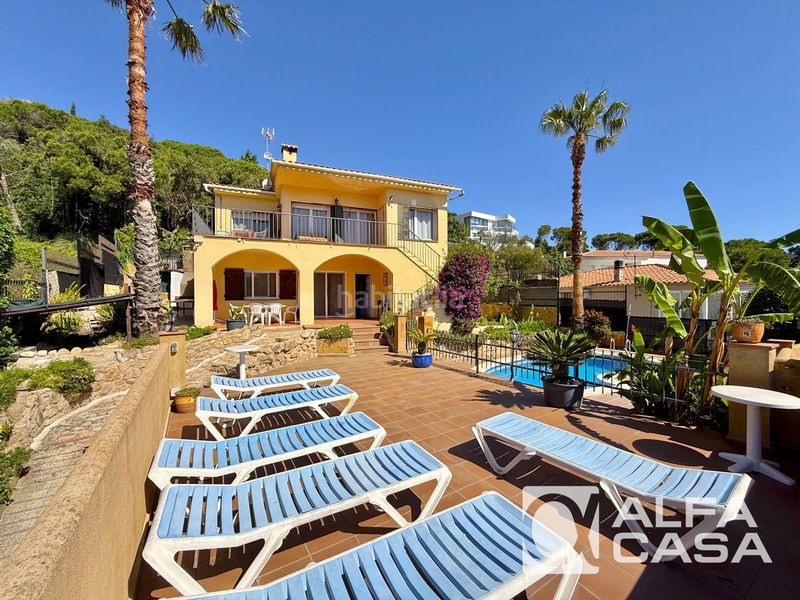 Foto ab168324-7c4a-47c6-b59c-c812a56b8ffa. Casa amb calefacció aparcament piscina a Serra Brava Lloret de Mar