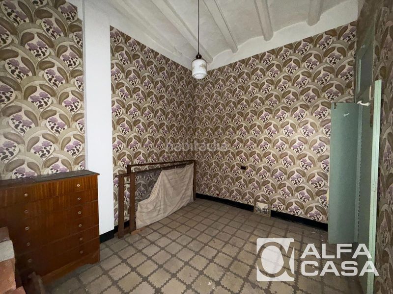 Foto 79186962-51dc-4aea-8f3c-d4191b5ad914. Edificio  en venta con local comercial a 100 m del mar en Blanes