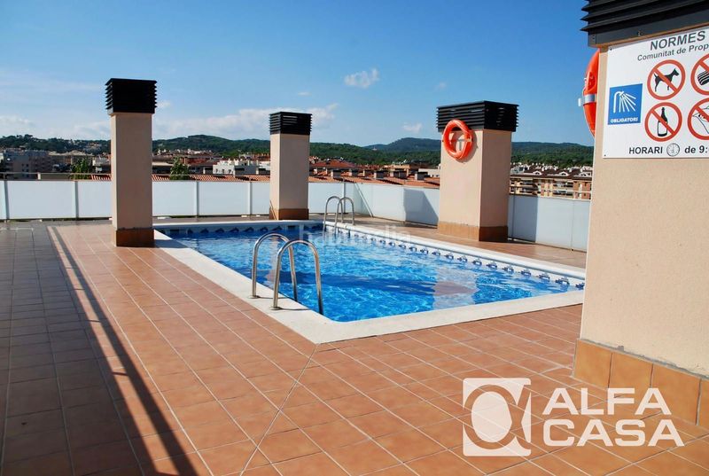 Foto 4c1a6081-28f3-4d4e-b3d1-30b7050eb16d. Pis amb calefacció aparcament piscina a Fenals Lloret de Mar
