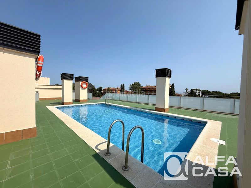 Foto ec7550a5-9d77-44fb-b7a2-2105d364019d. Pis amb calefacció aparcament piscina a Fenals Lloret de Mar