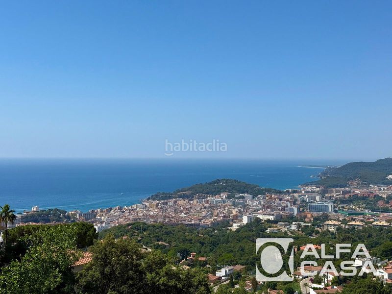Foto 2c147e50-e46b-4ebb-b47e-2e7aedcbdcdc. Casa amb calefacció aparcament a Roca Grossa Lloret de Mar