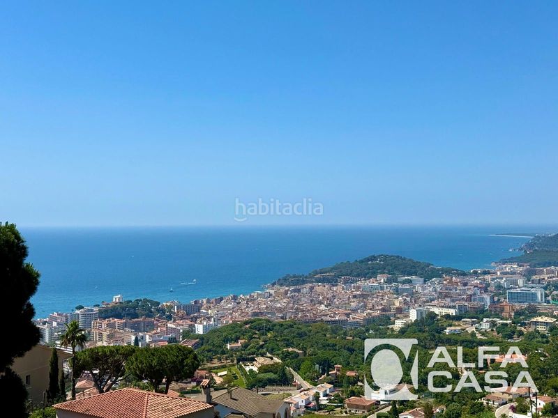 Foto d62dc278-aead-40d2-bbbe-c7bfe09e98d2. Casa amb calefacció aparcament a Roca Grossa Lloret de Mar