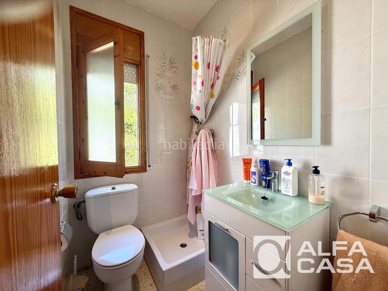 Foto 1396595d-2b75-4e46-a279-0e902a129b79. Casa amb calefacció aparcament a Aiguaviva Parc Vidreres