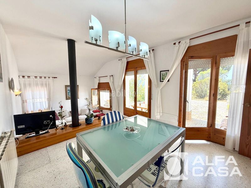 Foto fe98cdc2-616f-4f04-b549-0d27d0f17bdb. Casa amb calefacció aparcament a Aiguaviva Parc Vidreres