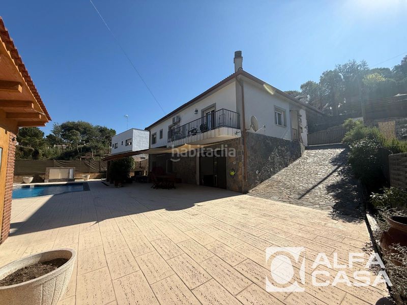 Foto b3071278-90d1-448e-9395-5c887ceda5a7. Casa amb calefacció piscina a Aiguaviva Parc Vidreres