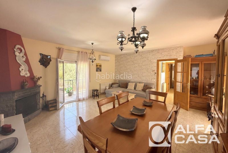 Foto ba9d871b-e8cd-455b-9ec3-e50bb309e44d. Casa amb calefacció piscina a Aiguaviva Parc Vidreres