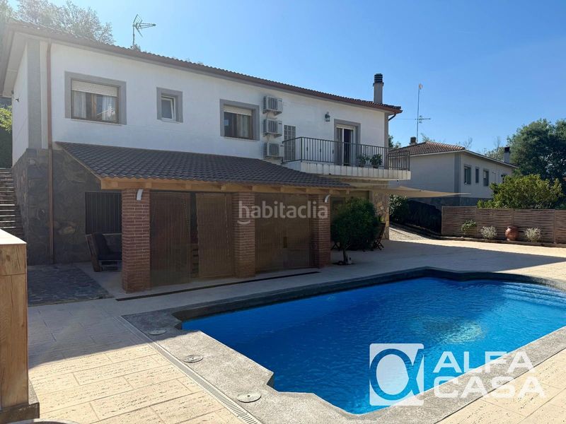 Foto d130f578-88dc-4aea-9be1-6de6fdf0097c. Casa amb calefacció piscina a Aiguaviva Parc Vidreres