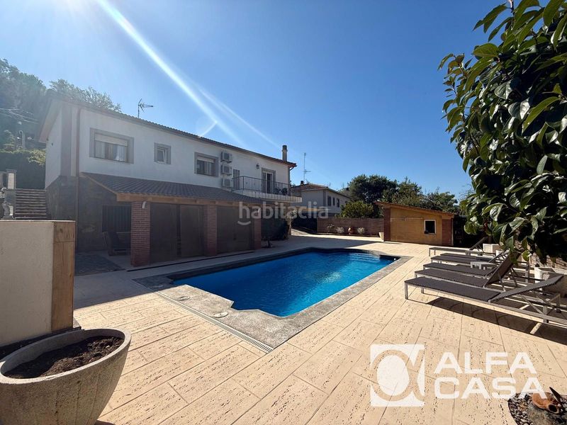 Foto ec6e8447-1cc5-4087-8cc1-28f0c28d3ad3. Casa amb calefacció piscina a Aiguaviva Parc Vidreres