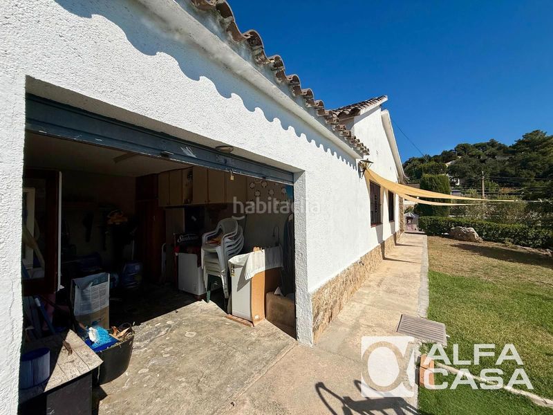Foto 50f99974-5593-40cd-b55d-b12dbc658793. Casa amb aparcament a Aiguaviva Parc Vidreres