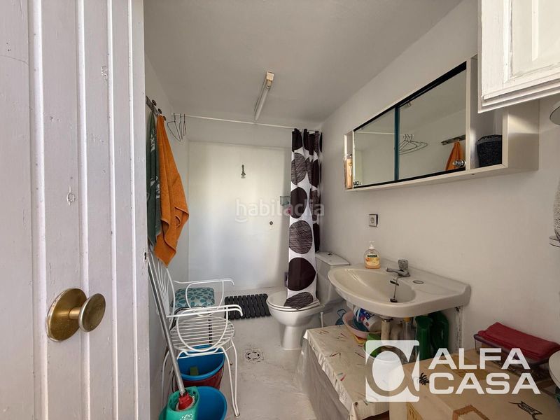 Foto 85c875d8-2063-4440-9724-6ec6065001fb. Casa amb aparcament a Aiguaviva Parc Vidreres