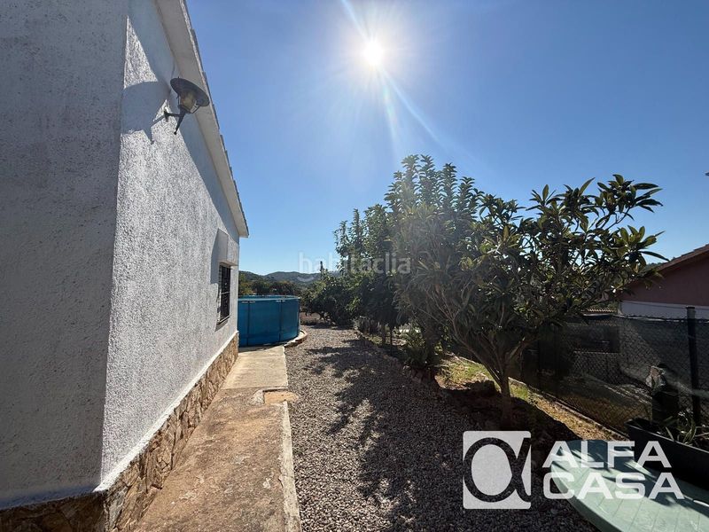 Foto 9391be67-9c82-4172-84aa-46a7c2efd03c. Casa amb aparcament a Aiguaviva Parc Vidreres