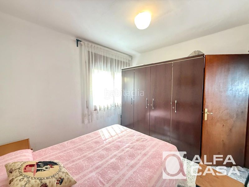 Foto bb86f6d9-2adf-4bc9-8a59-f4b026a23153. Casa amb aparcament a Aiguaviva Parc Vidreres