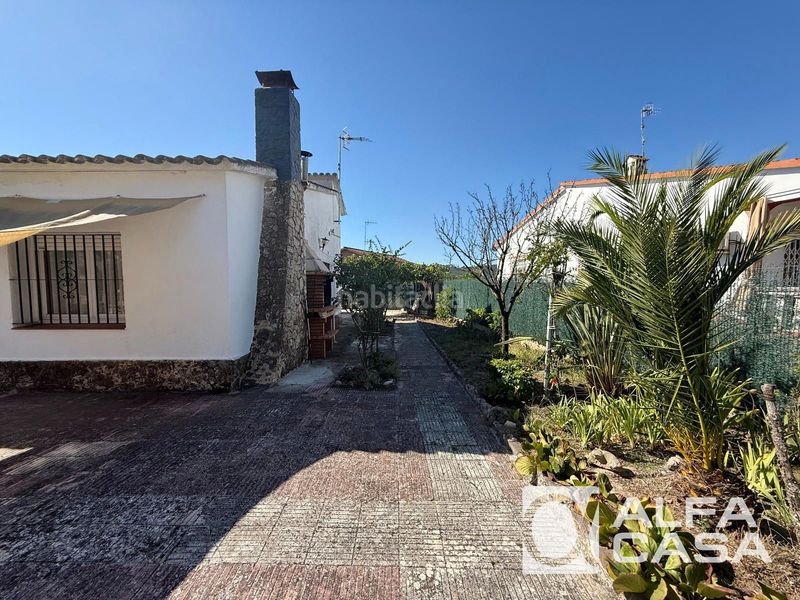 Foto be873342-a5f7-4611-9ed4-804a5cd67abb. Casa amb aparcament a Aiguaviva Parc Vidreres