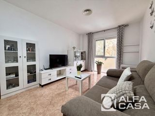 Etagenwohnung in Centre