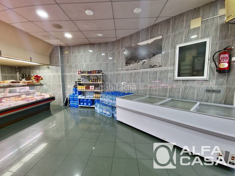 Foto 4c854f5f-abe2-42d0-a330-3f12db900980. Local comercial a Centre Lloret de Mar