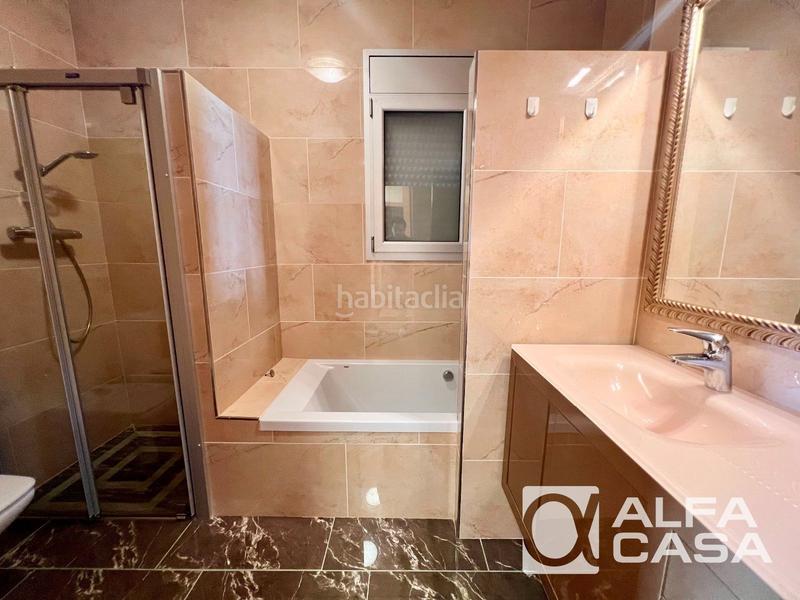 Foto 8d52d729-115f-4f66-8799-24f51305cc55. Maison avec chauffage parking piscine dans Montgoda Lloret de Mar