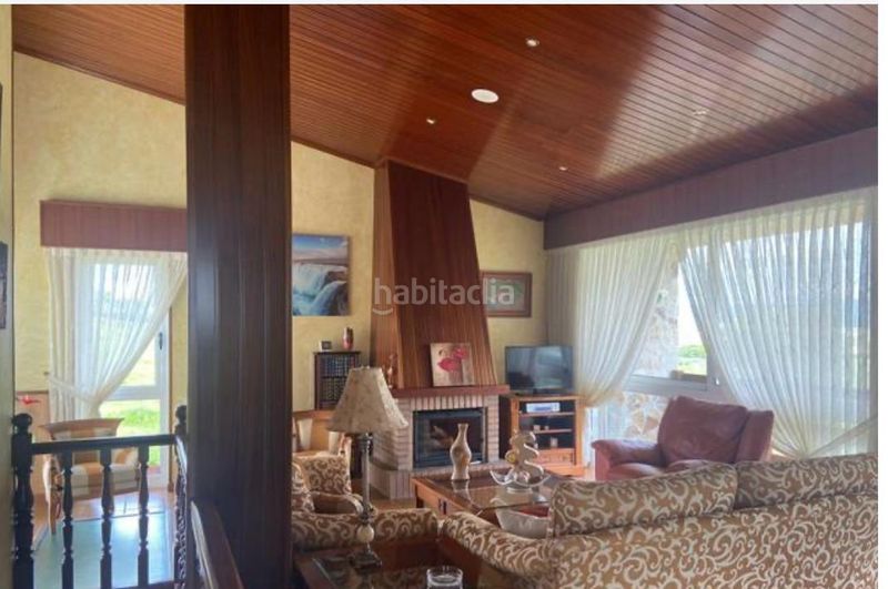 Foto 444d2b9f-63b5-489d-abea-99e86b4be1b0. Casa amb xemeneia calefacció aparcament piscina a Valdoviño