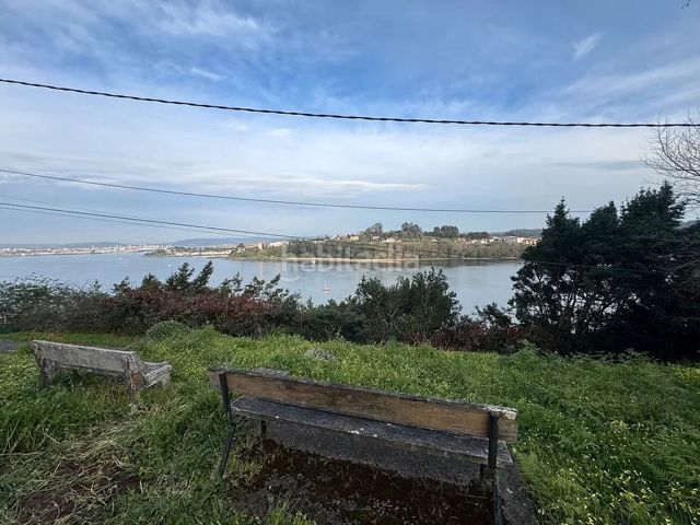 Foto eeecad3e-deaf-4148-acb7-d28c6be4a6fd. Terreny residencial a Mugardos