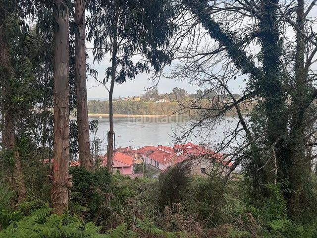 Foto f53a6c2c-3ebd-4656-ad04-07cacc0bdf0a. Terreny residencial a Mugardos