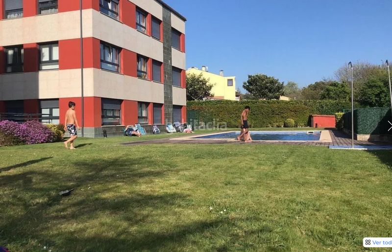 Foto 6aa3c010-b467-4921-af26-f7132ee8a100. Dúplex amb calefacció aparcament piscina a Maianca Oleiros