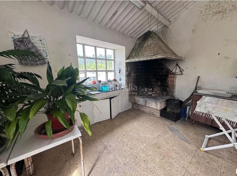 Foto 206b9825-336a-4cbb-a99d-2066eaddb4e3. Casa amb xemeneia calefacció aparcament a Parroquias de Santiago Santiago de Compostela