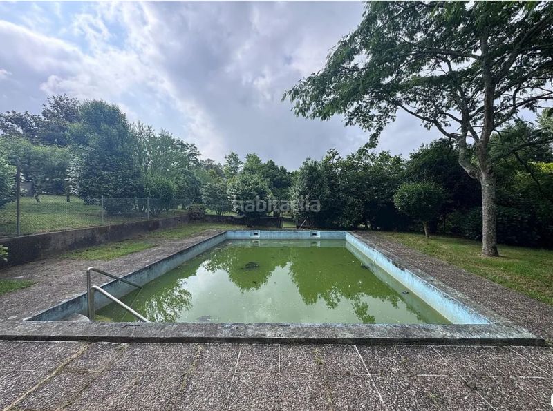 Foto 2dff947b-7c65-49e0-af0c-9c9e1e4fe04d. Casa amb xemeneia calefacció aparcament a Parroquias de Santiago Santiago de Compostela