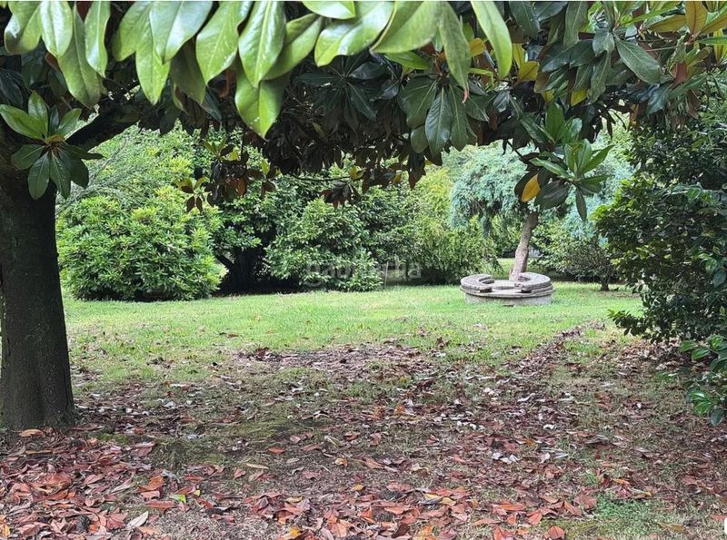 Foto 33a390e7-f020-4e9a-9338-e594270c9fd5. Casa amb xemeneia calefacció aparcament a Parroquias de Santiago Santiago de Compostela