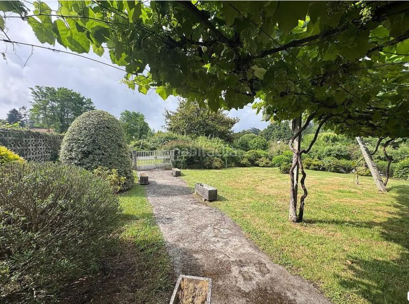 Foto 7cad817d-85db-47ac-8a9b-4f44f3f96bdb. Casa amb xemeneia calefacció aparcament a Parroquias de Santiago Santiago de Compostela