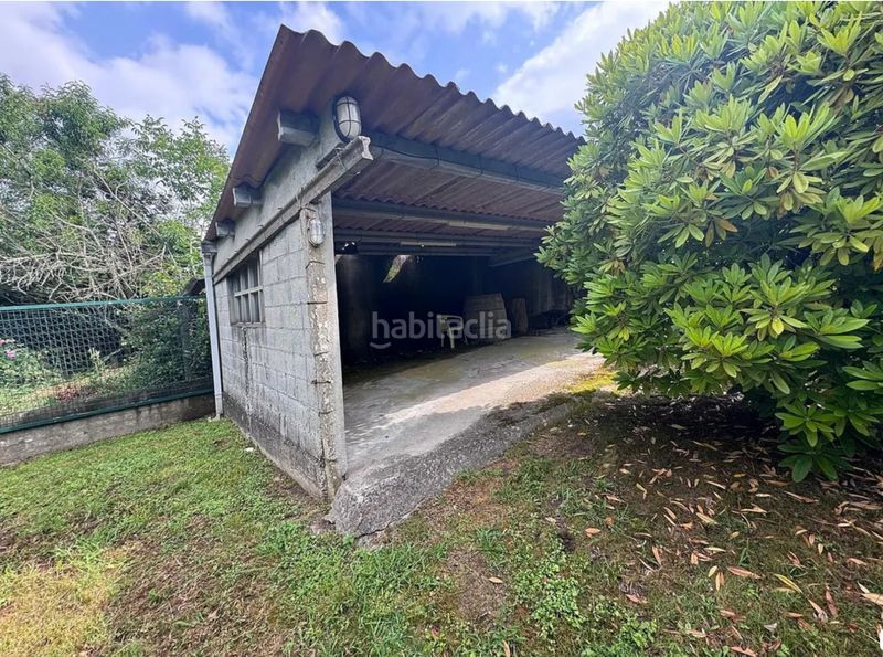 Foto beac98a2-c03f-4eea-a04f-1fd967f20ee4. Casa amb xemeneia calefacció aparcament a Parroquias de Santiago Santiago de Compostela