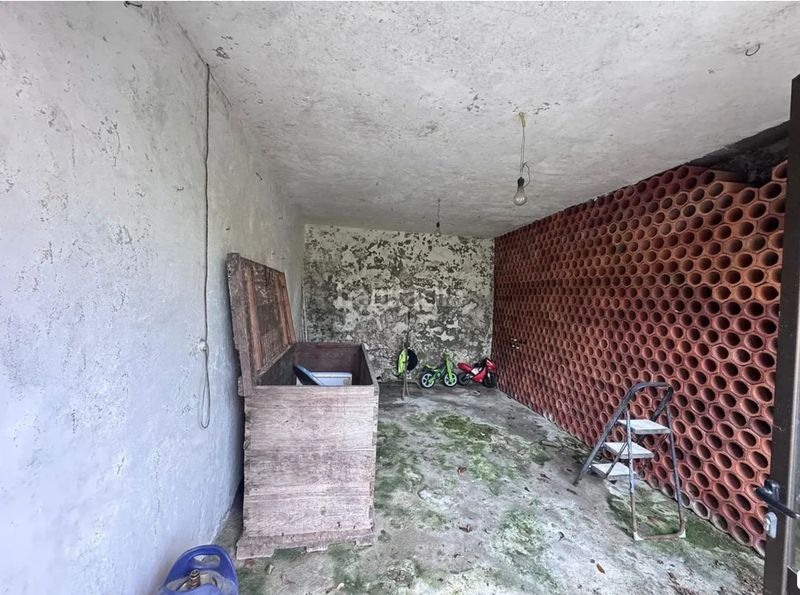 Foto bf6f5fe4-2477-4ae9-8ff6-9496c81d98d1. Casa amb xemeneia calefacció aparcament a Parroquias de Santiago Santiago de Compostela