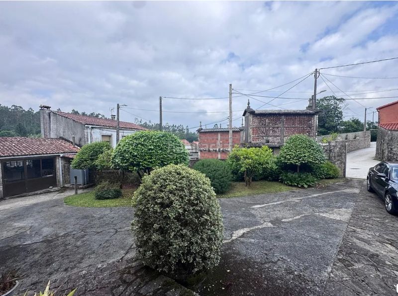 Foto d4720aa2-5841-4a5a-9fca-ccdddc1a8fab. Casa amb xemeneia calefacció aparcament a Parroquias de Santiago Santiago de Compostela