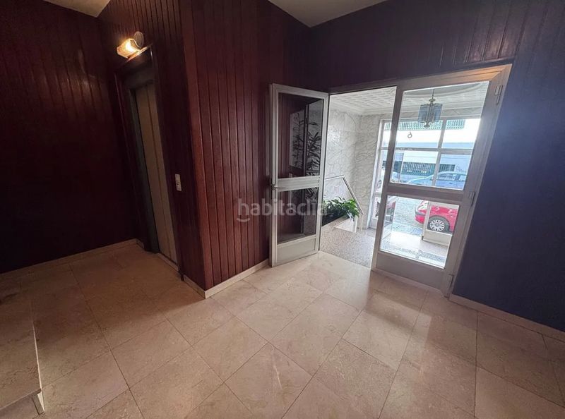 Foto 8b3bd6ad-3269-467f-9d03-57ea950d0e24. Lloguer pis amb calefacció aparcament a Porta Nova Ferrol