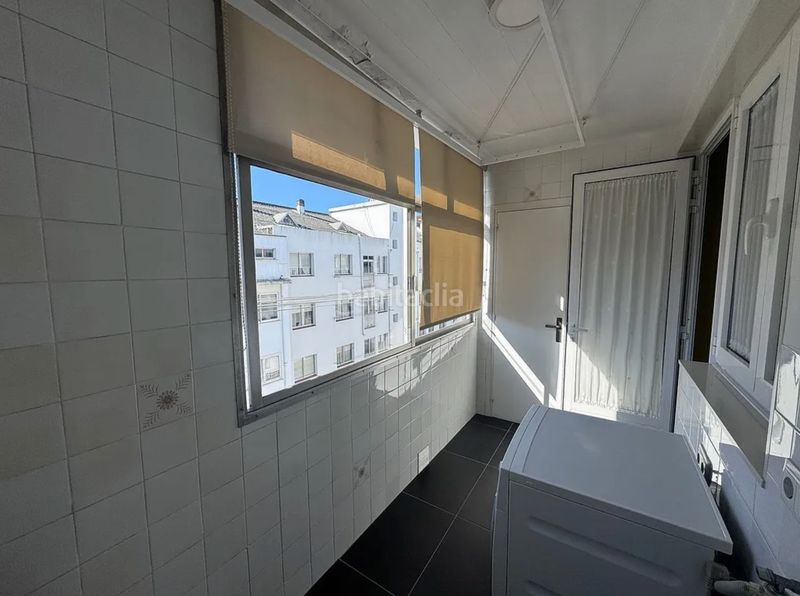 Foto b99d8e7c-5a08-4a06-b8f3-cf04ee1fe7ea. Lloguer pis amb calefacció aparcament a Porta Nova Ferrol