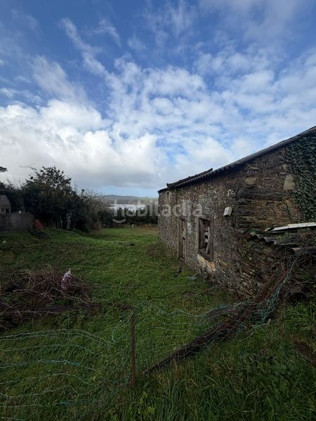 Foto 4733a819-9bbc-462c-9aad-fa148f57a035. Masia amb aparcament a Valdoviño