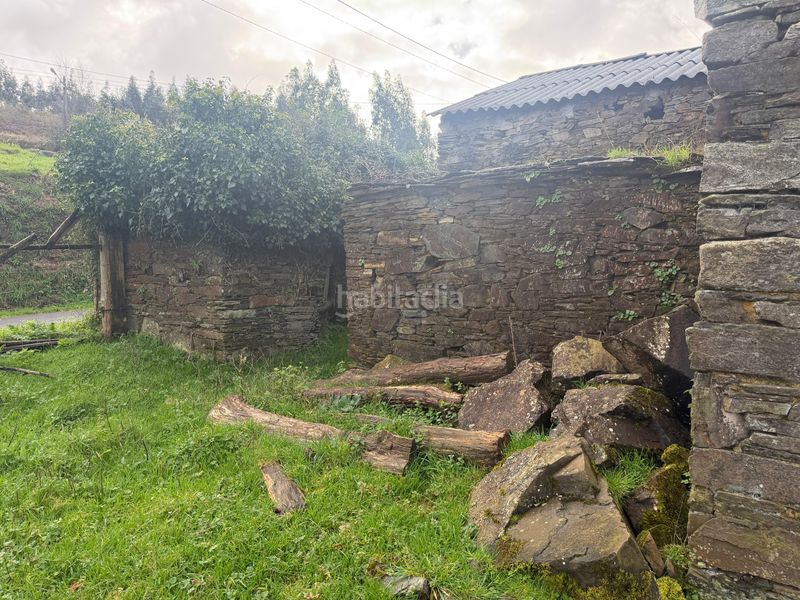 Foto d5b3e0d2-d194-4f2b-82ac-fecaaec09c2d. Masia amb aparcament a Valdoviño