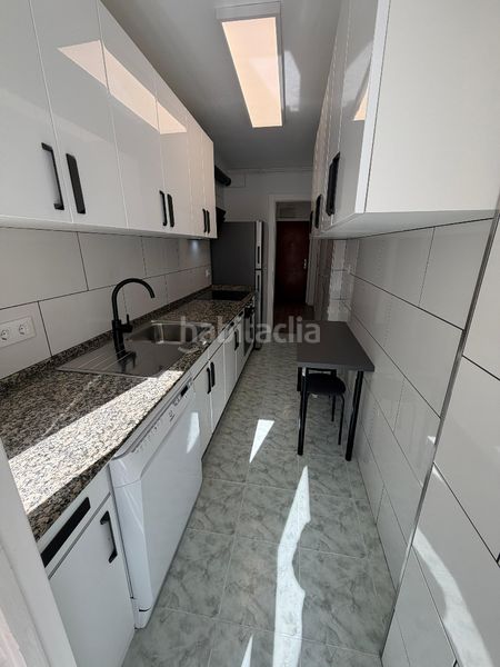 Foto 47e4b930-6123-4fc9-8306-4da0ba4e9068. Pis a Caranza Ferrol