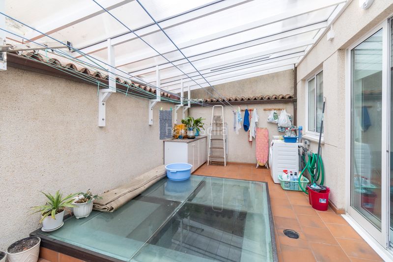 Foto 8851e706-8f37-4c25-9de5-c6a292946daf. Edificio  residencial en venta en calle 6, centro, ferrol en Lugo