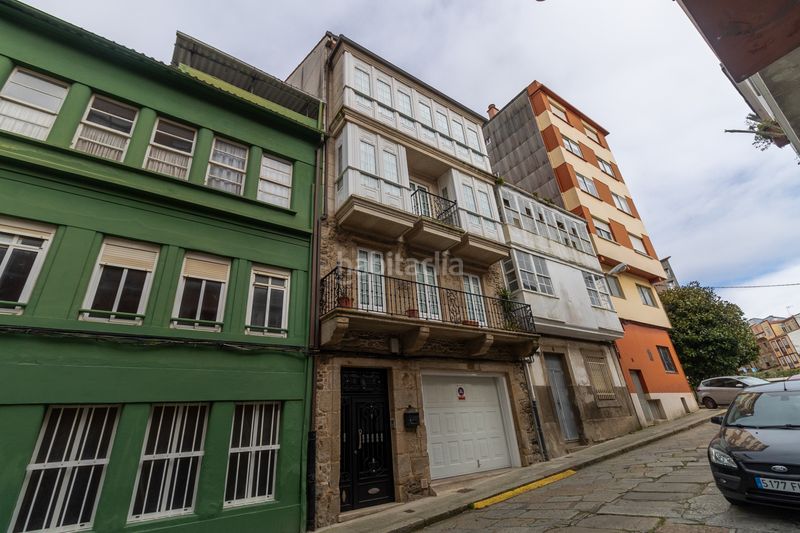 Foto aeb8700f-55e5-4f51-b558-1ed0beffdf49. Edificio  residencial en venta en calle 6, centro, ferrol en Lugo