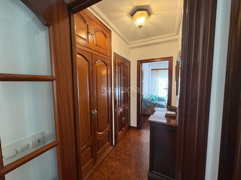 Foto 39bf83c2-236e-4cae-a4bd-d77d8fbe7b6d. Rent flat with heating in Centro Ferrol