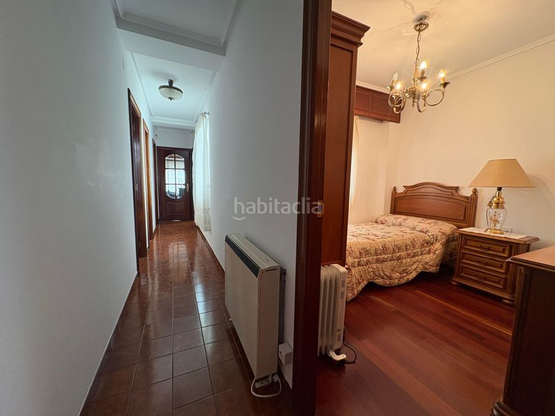 Foto de3abbec-4c36-4855-a5a3-f1acbd54315b. Rent flat with heating in Centro Ferrol