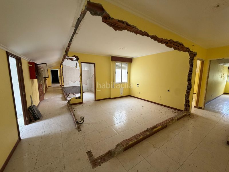 Foto 048ba433-e28c-49f8-b362-2541fd9fd596. Edifici a Cedeira