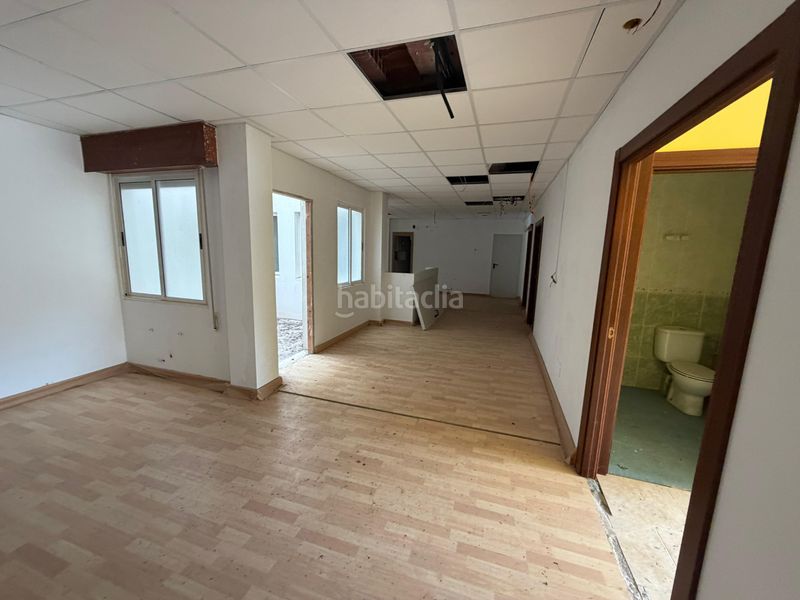 Foto 09bf08fa-ad87-48e3-8b5d-fde942ae2e26. Edifici a Cedeira