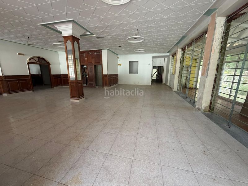 Foto 0a7b8a41-93a0-42e5-86f2-ca4a4bcad5d5. Edifici a Cedeira