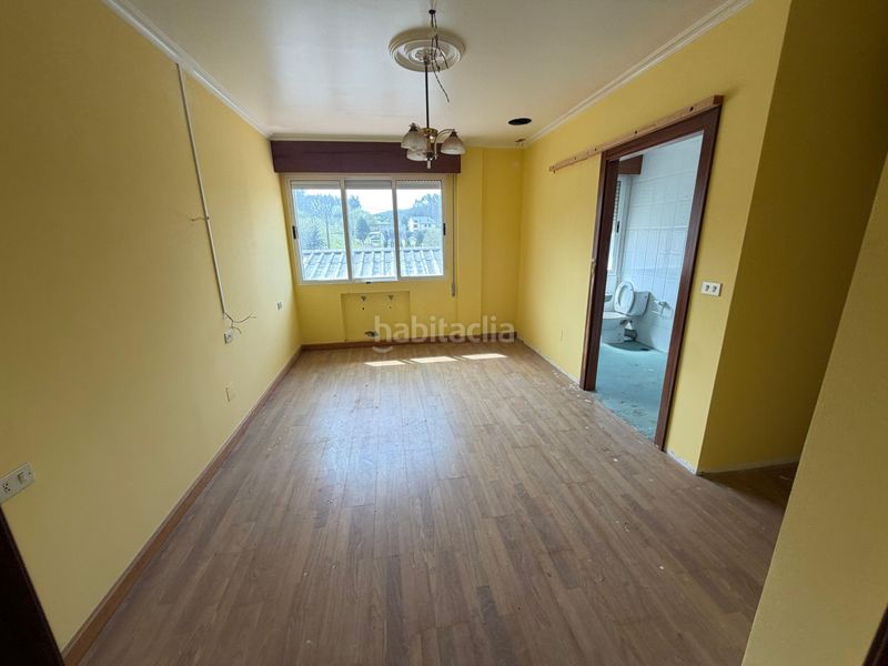 Foto 2235f951-7e0a-46ca-909d-a7e3197025bd. Edifici a Cedeira