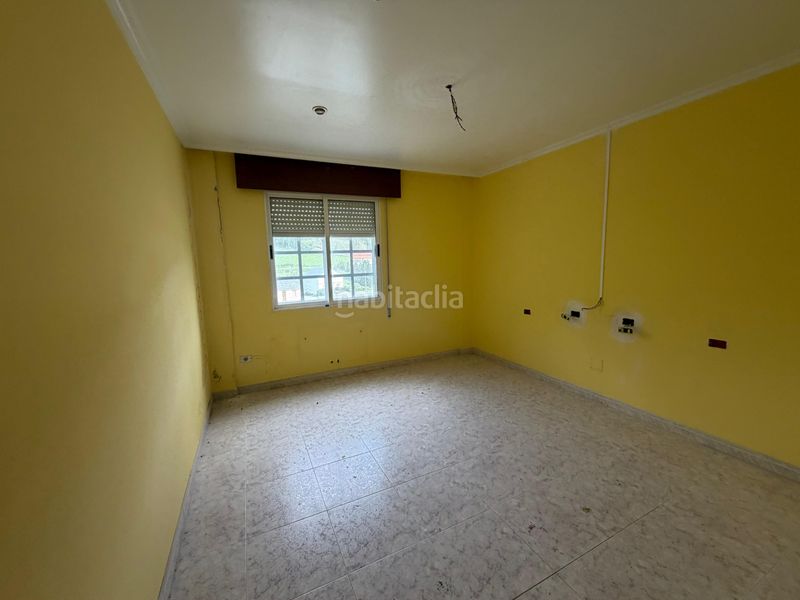 Foto c2ec7cc0-4dc0-4675-8d73-47e4df21c572. Edifici a Cedeira